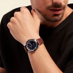 Montre homme lacoste everett bleu cuir brun - analogiques - edora - 1